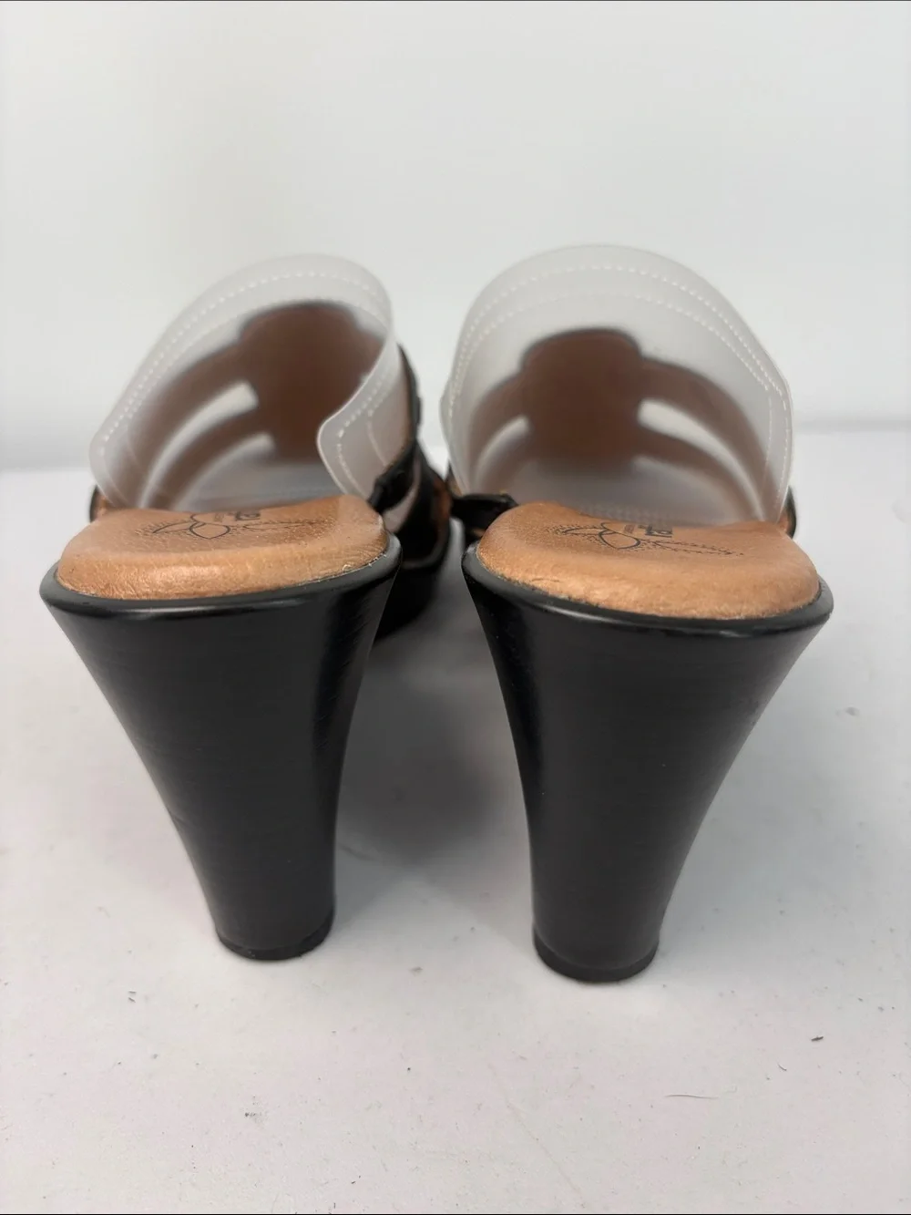 👟 Umberto Raffini Black Wedge Slide Sandals with Metallic Accents